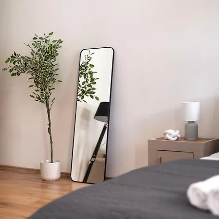 Vintage Next To The Synagogue Budapest