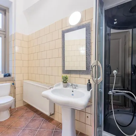 公寓 Vintage Next To The Synagogue *