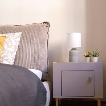 Vintage Next To The Synagogue شقة